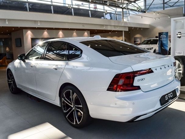 Volvo S90 T8 Ultimate Dark AWD Recharge 335 kW image number 3