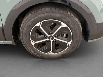 Car image 31