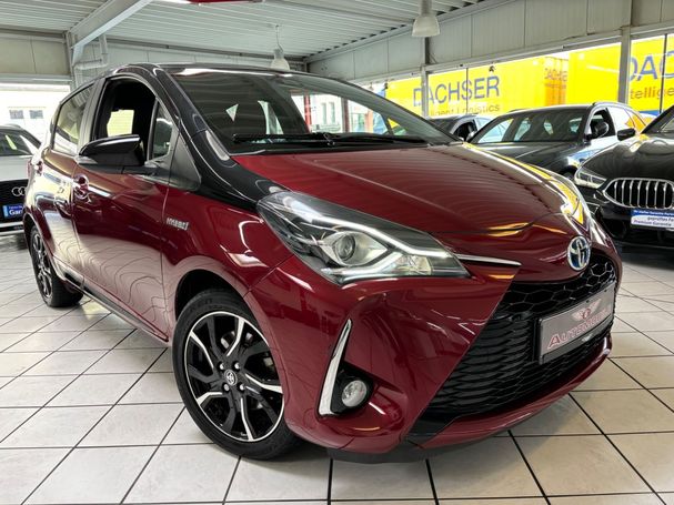 Toyota Yaris Hybrid Style Selection 74 kW image number 2