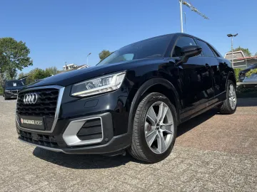Car image 30