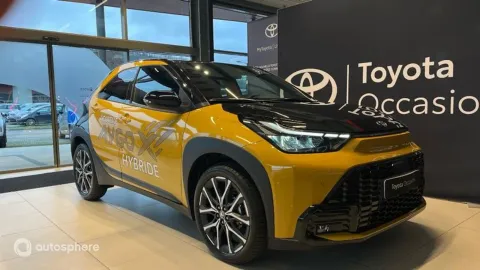Car image 2