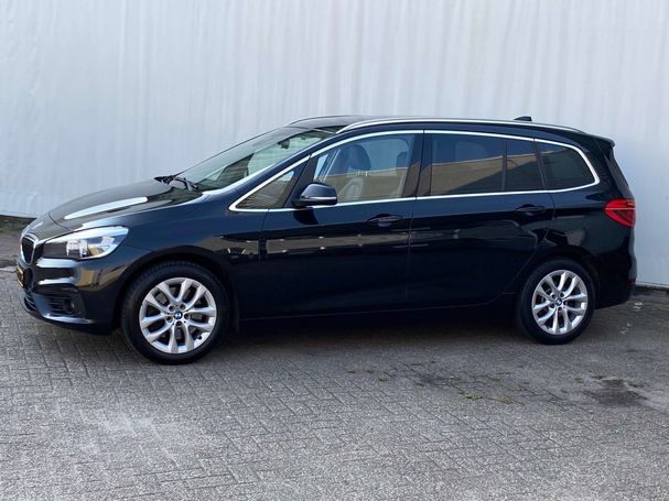 BMW 220i Gran Tourer 141 kW image number 2