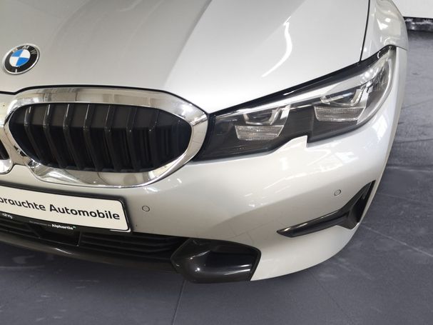 BMW 330d Touring M Sport xDrive 210 kW image number 12