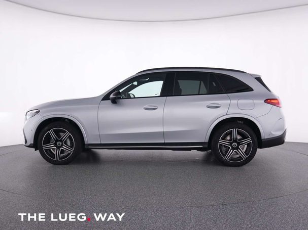 Mercedes-Benz GLC 300 e AMG 230 kW image number 11