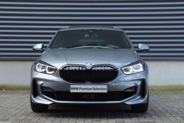 BMW 120i M Sport 132 kW image number 2