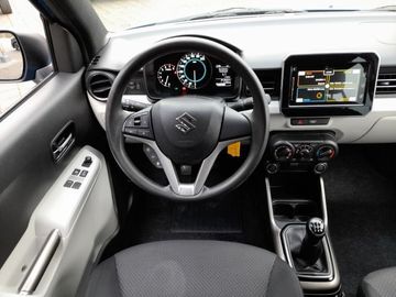 Car image 12