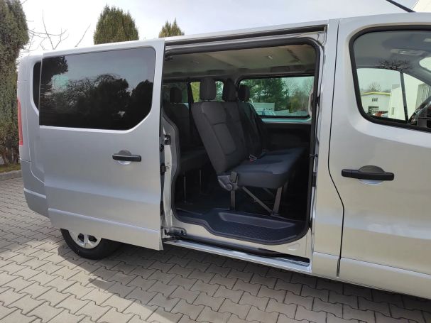 Renault Trafic 110 kW image number 12