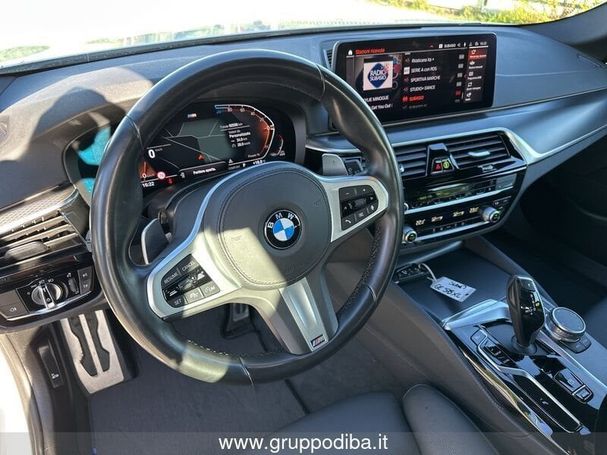 BMW 520d Touring 140 kW image number 14