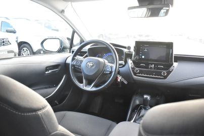 Car image 21