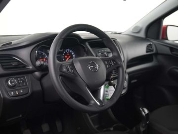 Car image 26