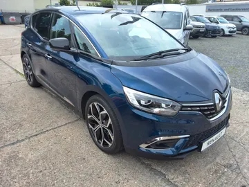 Car image 2