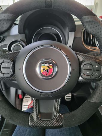 Abarth 695C 132 kW image number 8