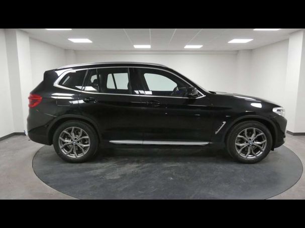 BMW X3 xDrive20d xLine 142 kW image number 7