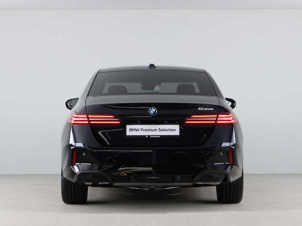 BMW 530 e 220 kW image number 10