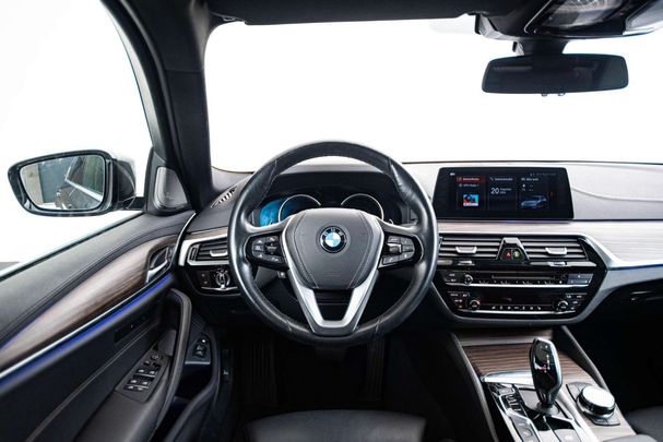 BMW 530 e 185 kW image number 31