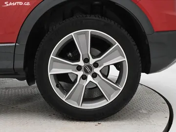 Car image 31