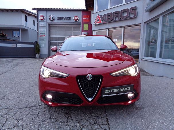 Alfa Romeo Stelvio 2.2 Super 110 kW image number 9