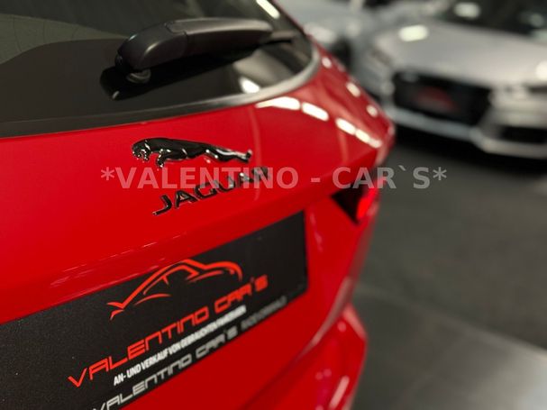 Jaguar E-Pace AWD R-Dynamic SE 110 kW image number 35