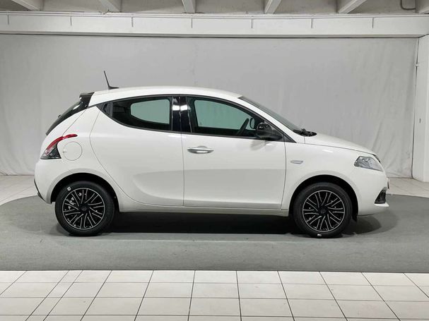 Lancia Ypsilon 51 kW image number 6