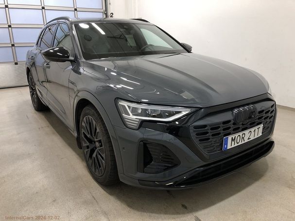 Audi Q8 55 quattro e-tron S-line 300 kW image number 2