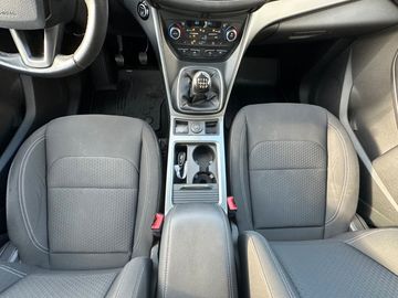 Car image 30