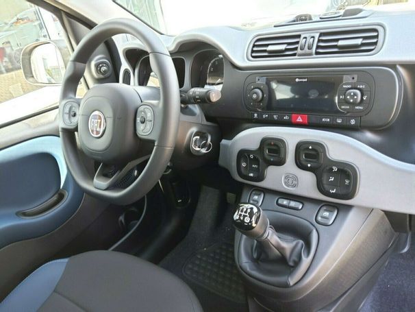 Fiat Panda 1.2 City Cross 51 kW image number 2