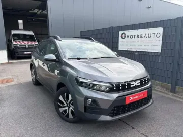 Car image 2