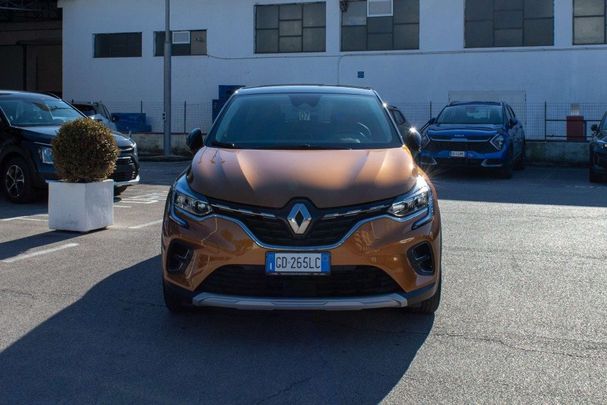 Renault Captur E-Tech Plug-in Hybrid 160 Intens 116 kW image number 3