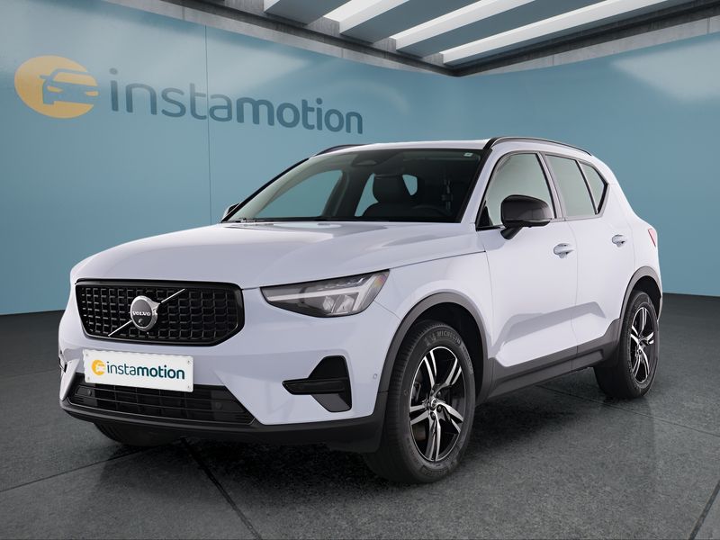 Volvo XC40 B3 Plus Dark