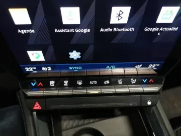 Car image 28