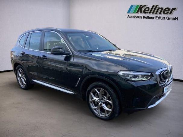 BMW X3 xDrive 210 kW image number 2