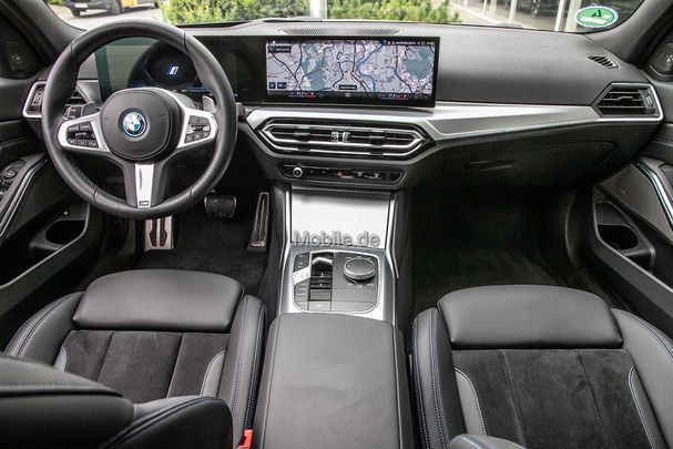 BMW 330 e 215 kW image number 3