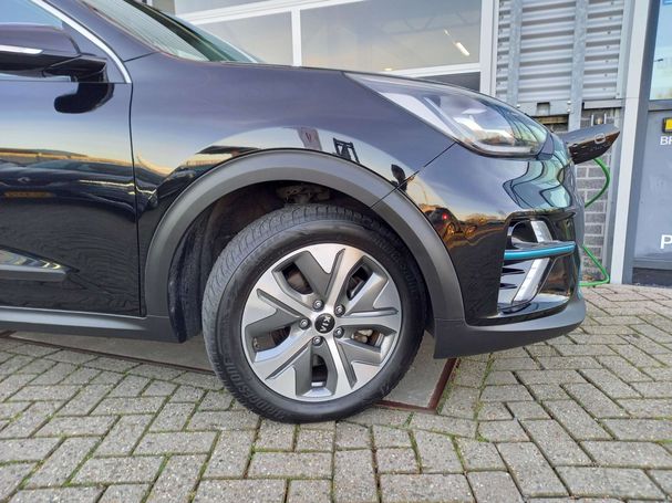 Kia Niro e 64 kWh 150 kW image number 10