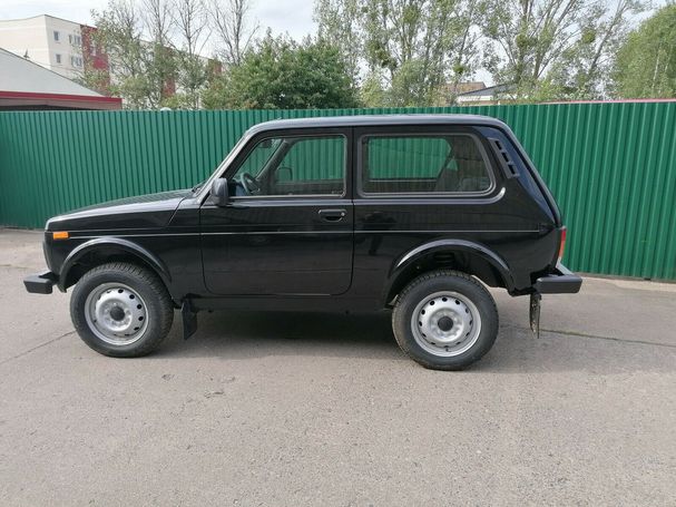 Lada Niva 61 kW image number 2