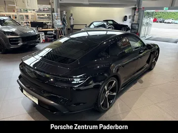 Car image 35