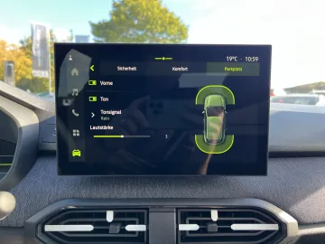 Car image 28