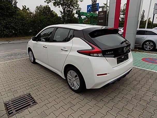 Nissan Leaf 40 kWh MY21 110 kW image number 6