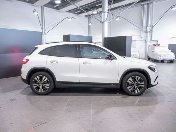 Mercedes-Benz GLA 200 d 110 kW image number 9