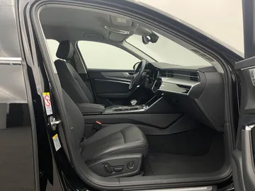 Car image 49
