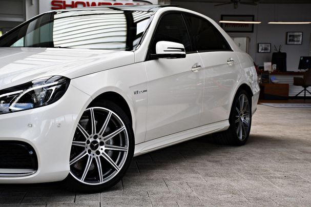 Mercedes-Benz E 63 AMG E 4Matic 410 kW image number 23