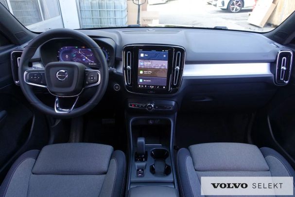 Volvo XC40 AWD 145 kW image number 27