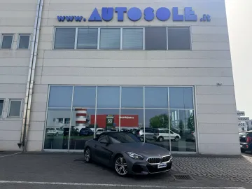 Car image 23