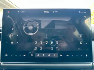 Car image 30