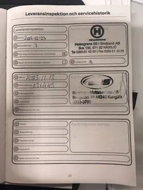 Car image 26