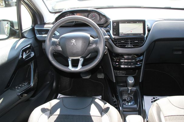 Peugeot 2008 96 kW image number 10