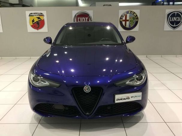 Alfa Romeo Giulia 2.0 Turbo AT8 148 kW image number 3