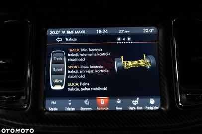 Car image 40