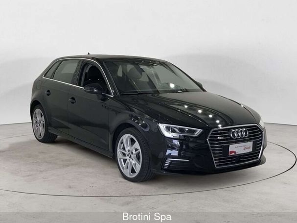 Audi A3 1.4 TFSIe e-tron S tronic 150 kW image number 7