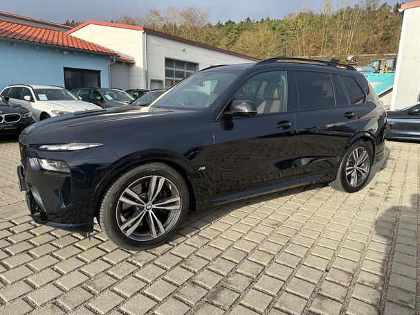 BMW X7 xDrive 390 kW image number 1