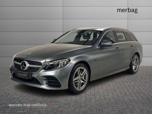 Mercedes-Benz C 300 e T 236 kW image number 1